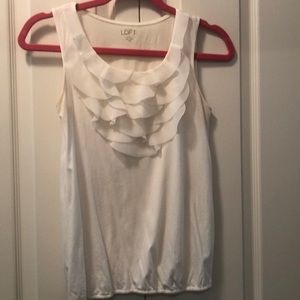 Sleeveless shell/tank